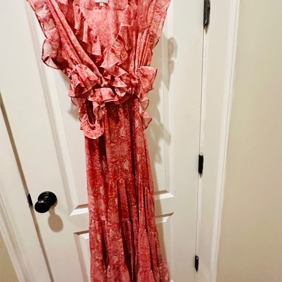 Dress - Picture 2 of 3